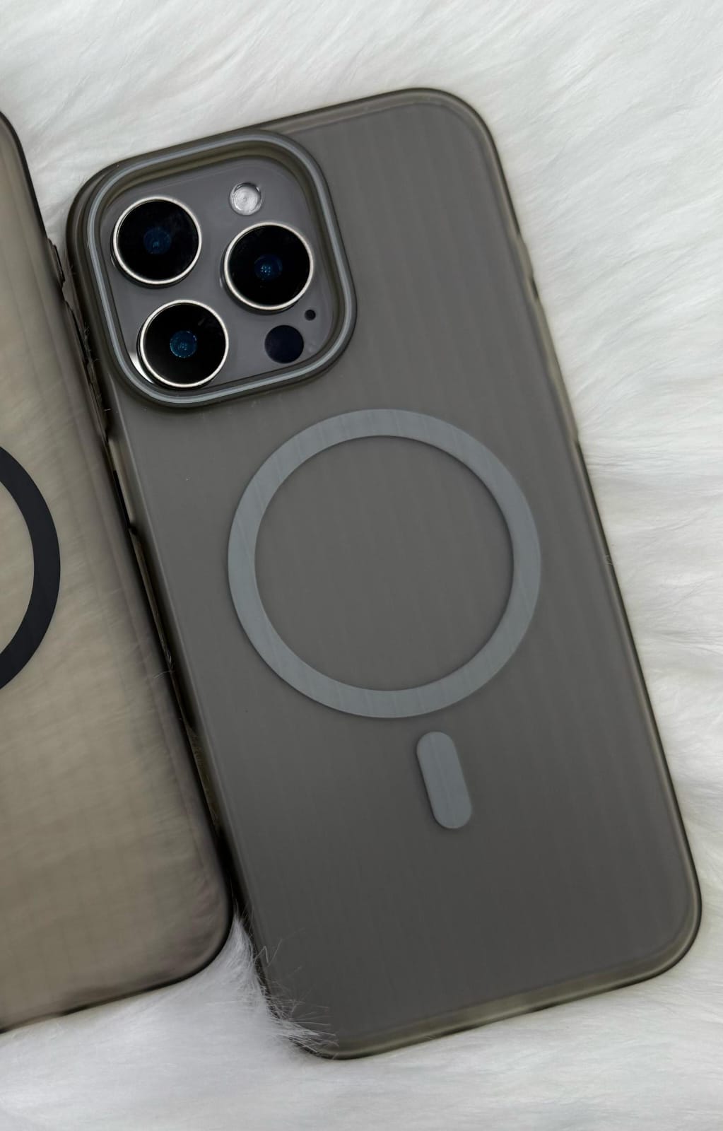 Corrugated Matte MagSafe Case
